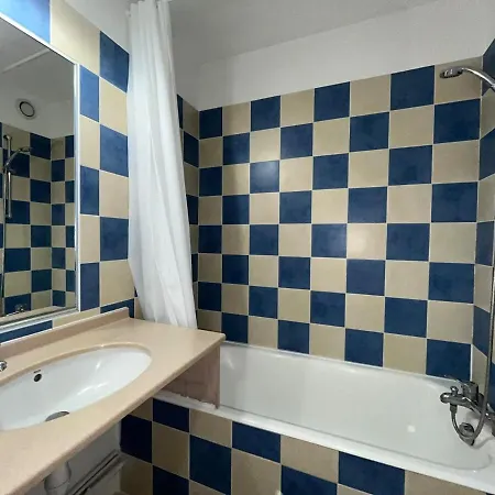 La Fleur Immortelle Apartamento Hyères